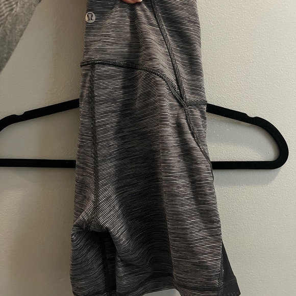 lululemon bike shorts - Picture 1 of 1